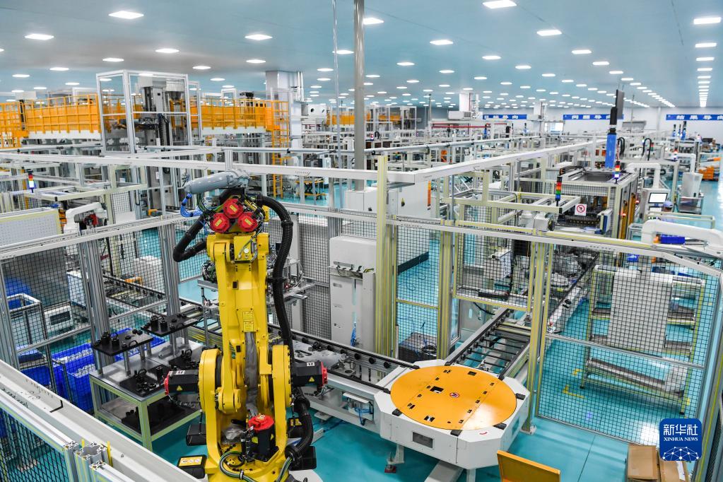 深耕智能制造 牽引產(chǎn)業(yè)升級(jí)——重慶加快打造“智造重鎮(zhèn)”觀察